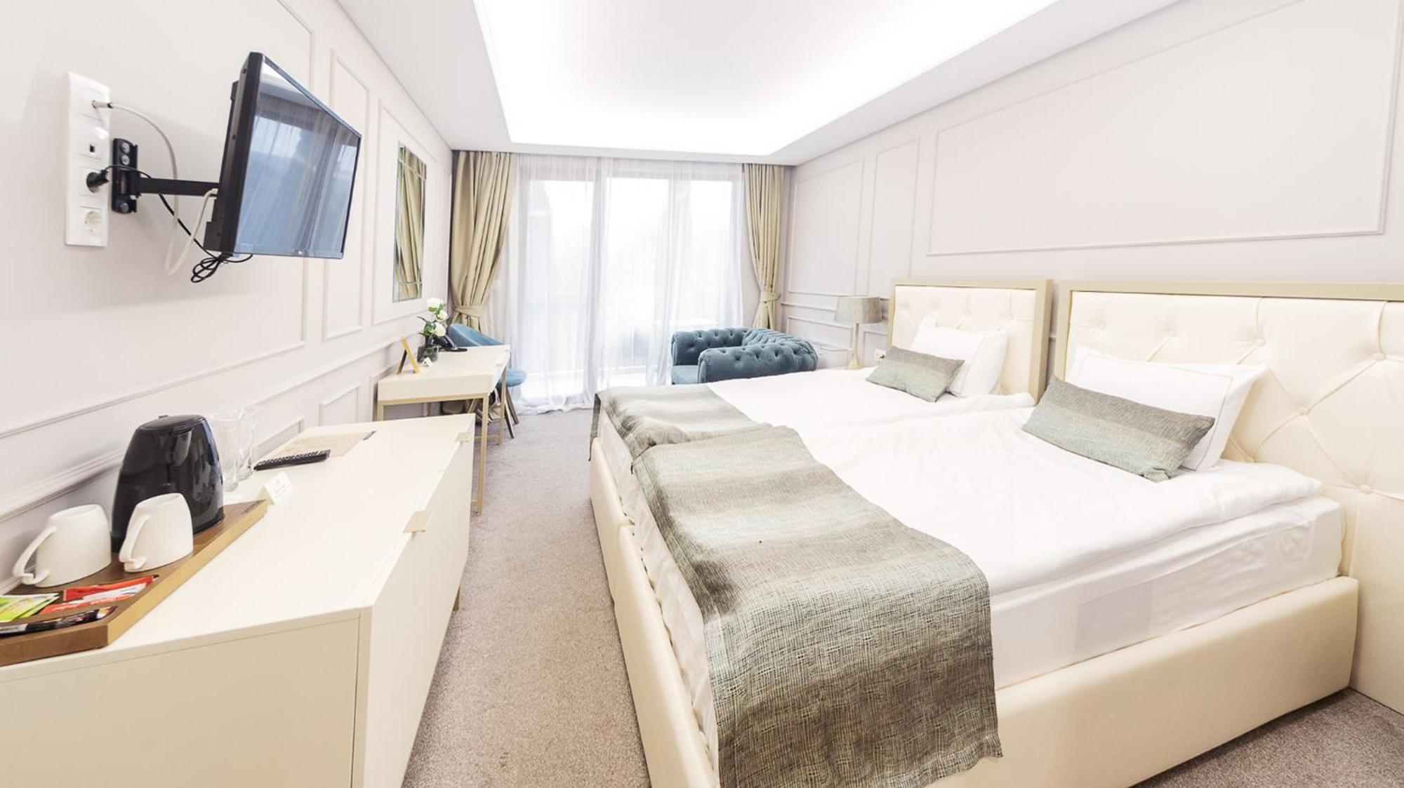 Monte Vedetta Hotel Sliven Eksteriør billede