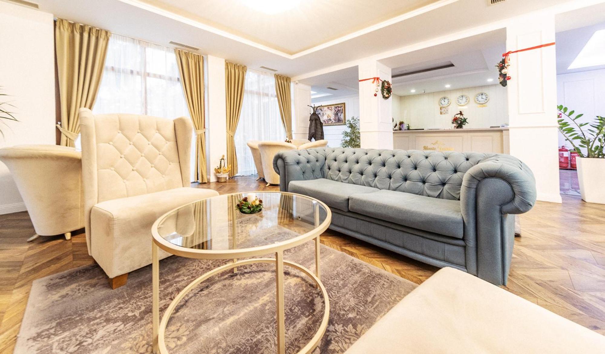 Monte Vedetta Hotel Sliven Eksteriør billede