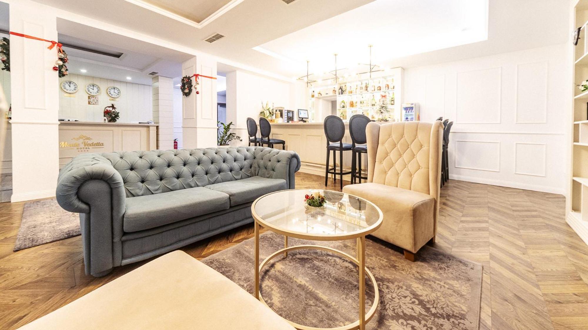 Monte Vedetta Hotel Sliven Eksteriør billede