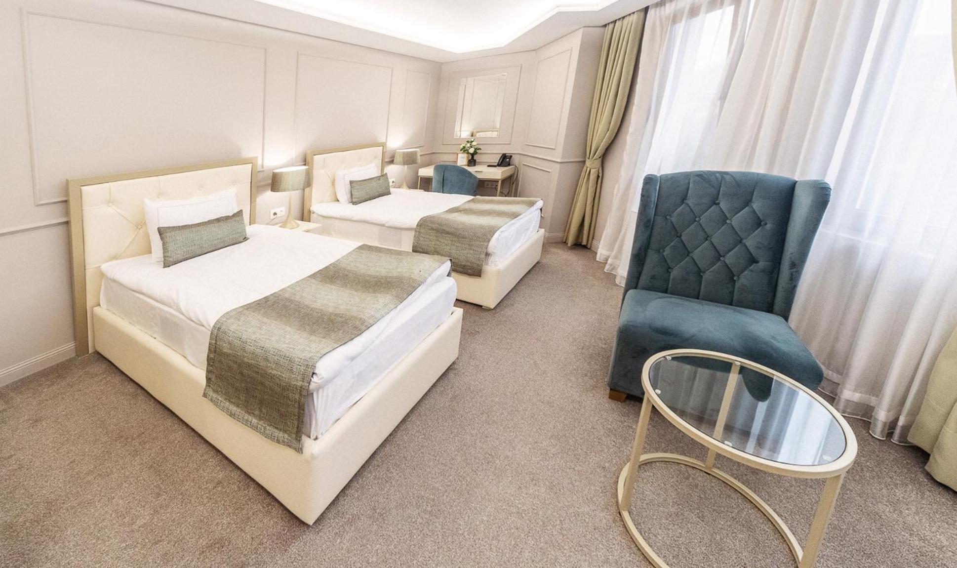 Monte Vedetta Hotel Sliven Eksteriør billede